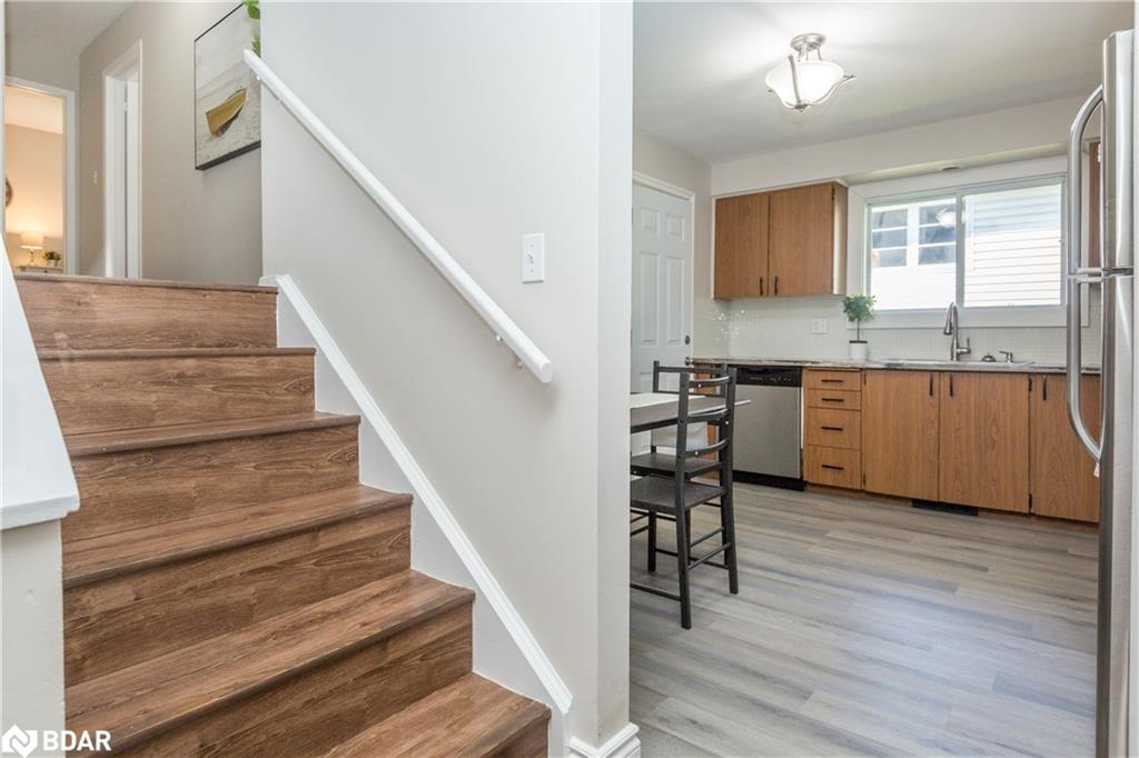 55 Fittons Road E Property Photo 14