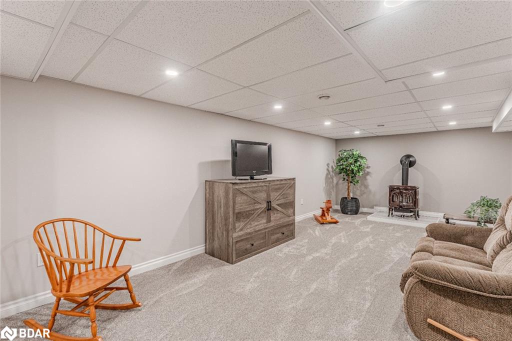102 Tudhope Boulevard Property Photo 21