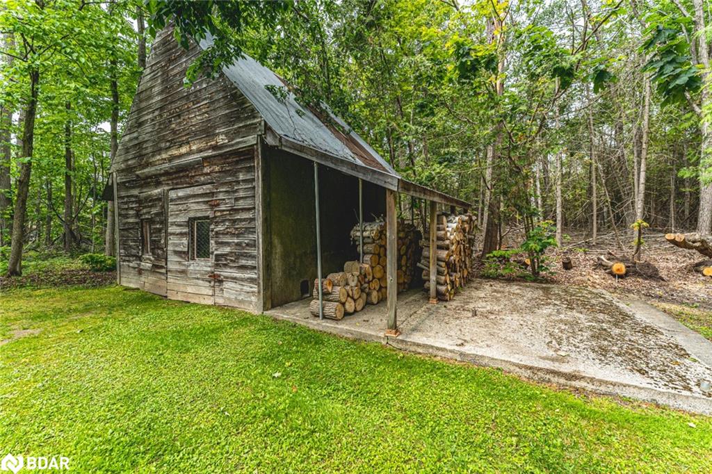 102 Tudhope Boulevard Property Photo 30