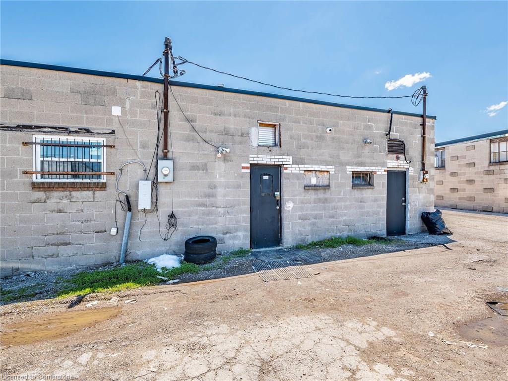 44 Dean Street Property Photo 41
