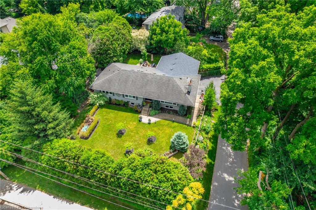 4306 Lakeshore Road Property Photo 1
