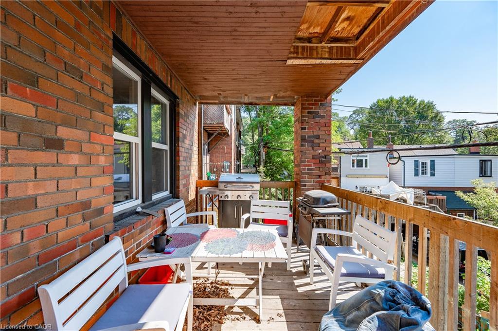 527 Kingston Road Property Photo 34