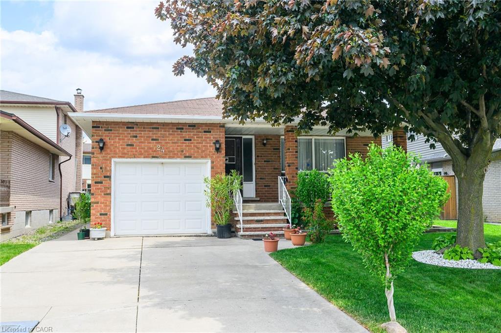 24 Pheasant Place Property Photo 3