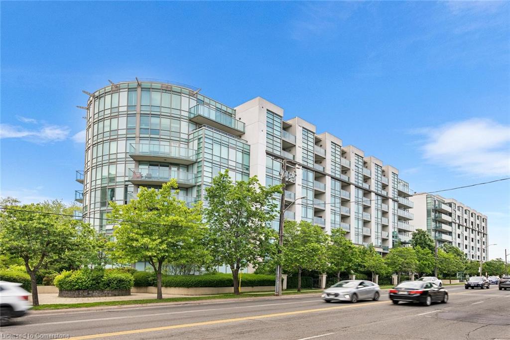 607-3830 Bathurst Street Property Photo 1