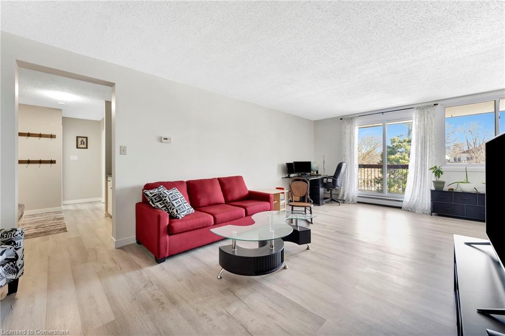 405-944 Caledonian View Property Photo 10