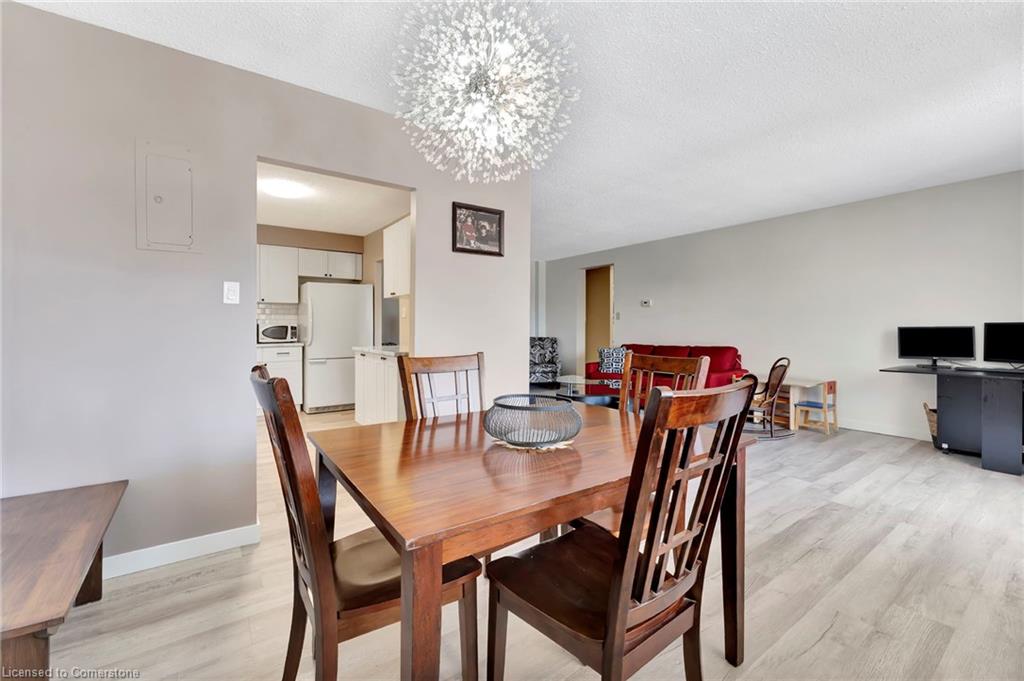 405-944 Caledonian View Property Photo 14