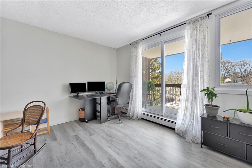 405-944 Caledonian View Property Photo 15