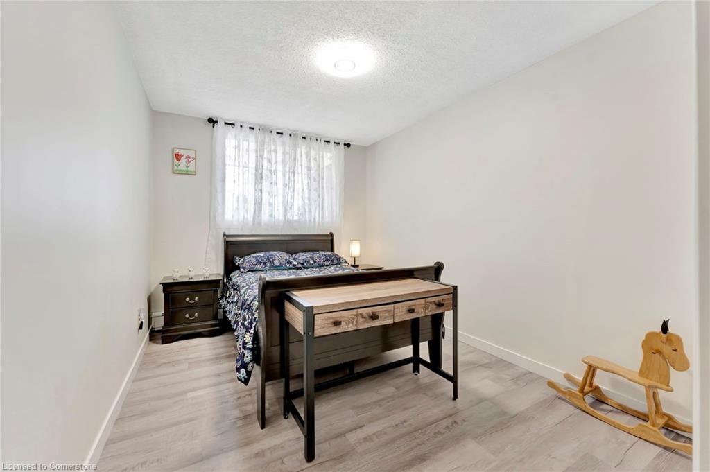 405-944 Caledonian View Property Photo 21