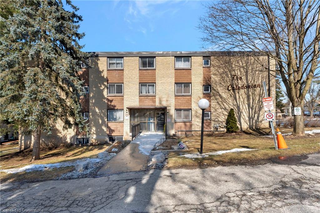 405-944 Caledonian View Property Photo 29