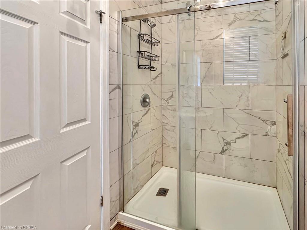 273 Brant Avenue Property Photo 15