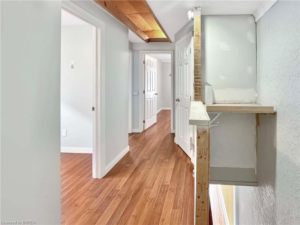 273 Brant Avenue Property Photo 16