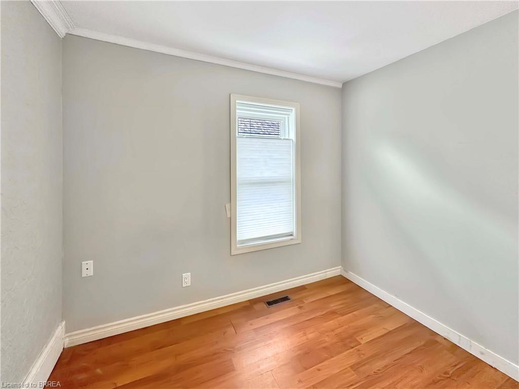 273 Brant Avenue Property Photo 17