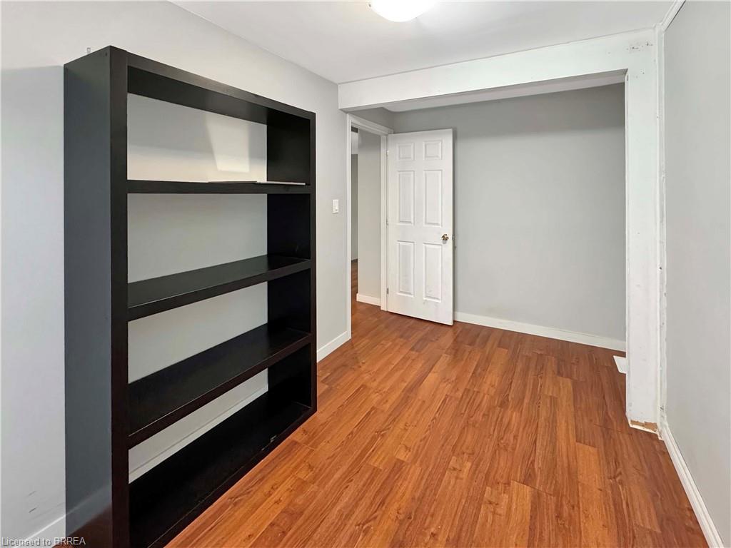 273 Brant Avenue Property Photo 19