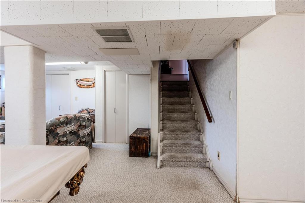 20 Mc Kay St E Street E Property Photo 29