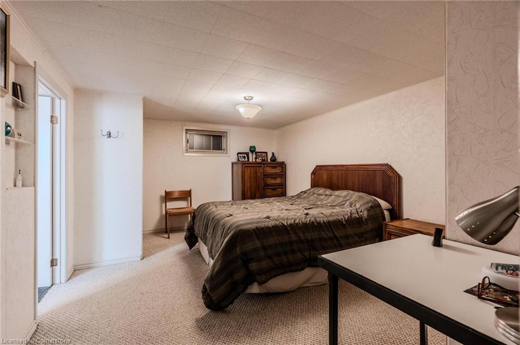 20 Mc Kay St E Street E Property Photo 32