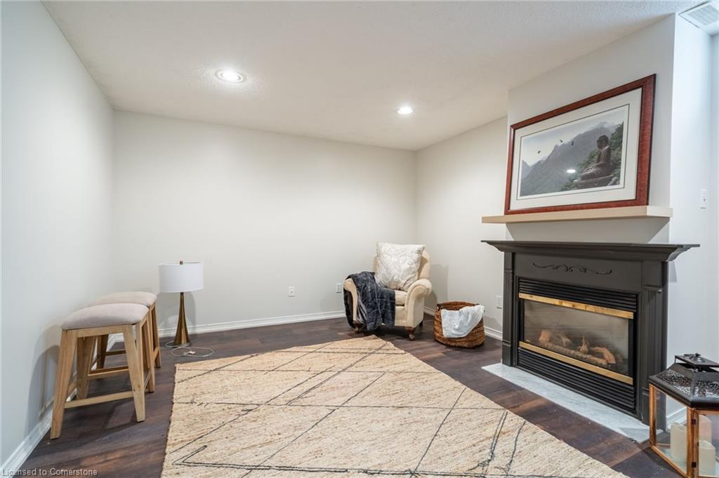 24-100 Vineberg Drive Property Photo 29