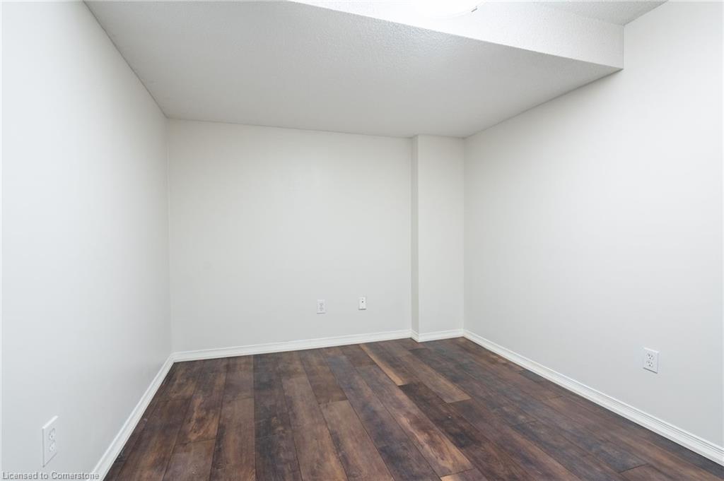 24-100 Vineberg Drive Property Photo 34