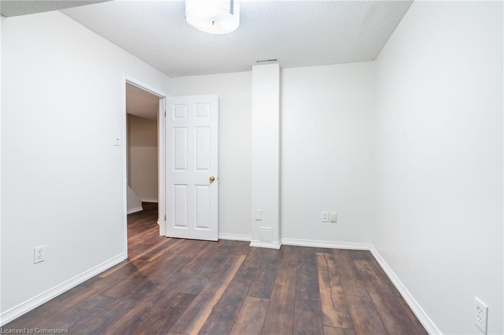 24-100 Vineberg Drive Property Photo 35