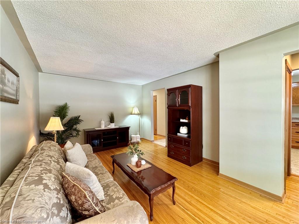 85 Lowrey Avenue S Property Photo 10