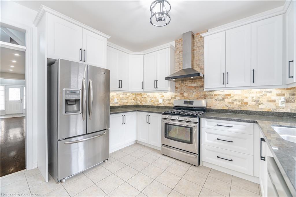 1040 Eager Road Property Photo 6