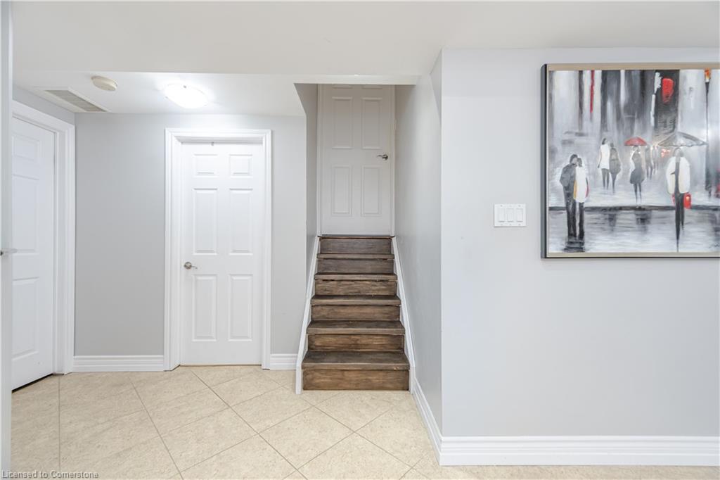1040 Eager Road Property Photo 29