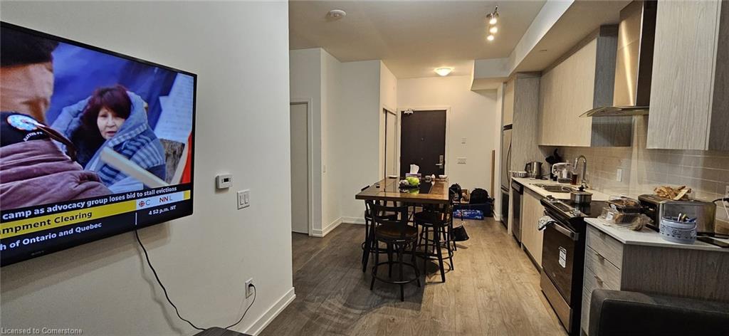 409-55 Duke Street W Property Photo 12