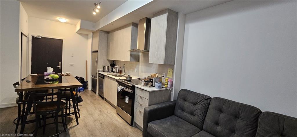 409-55 Duke Street W Property Photo 14