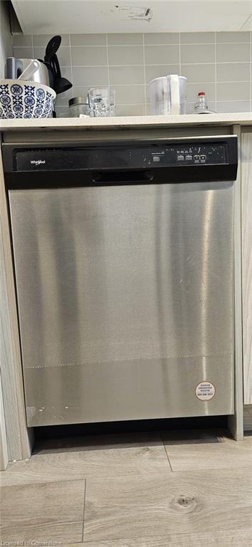 409-55 Duke Street W Property Photo 23