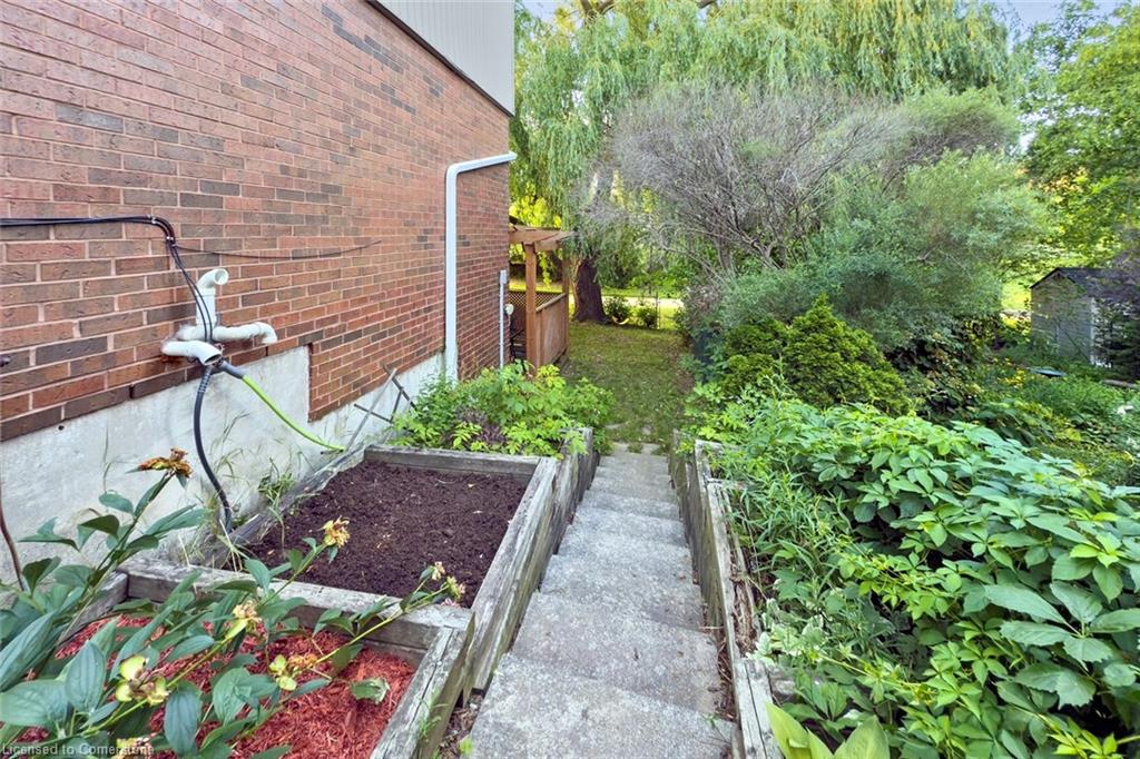 3585 Ash Row Crescent Property Photo 28