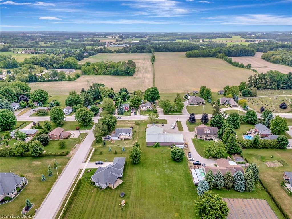 39 Church Street W Property Photo 3