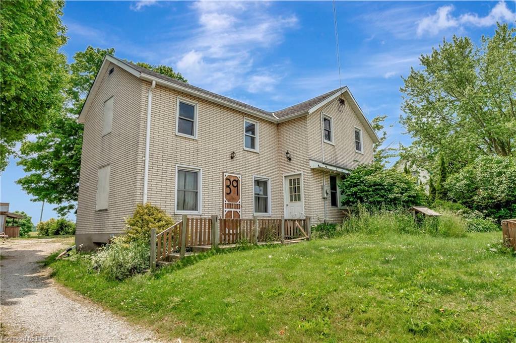 39 Church Street W Property Photo 4