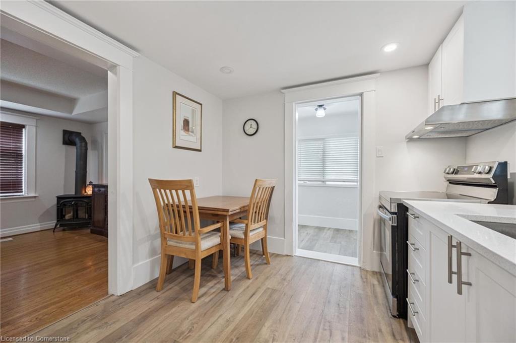 180 David Street Property Photo 9