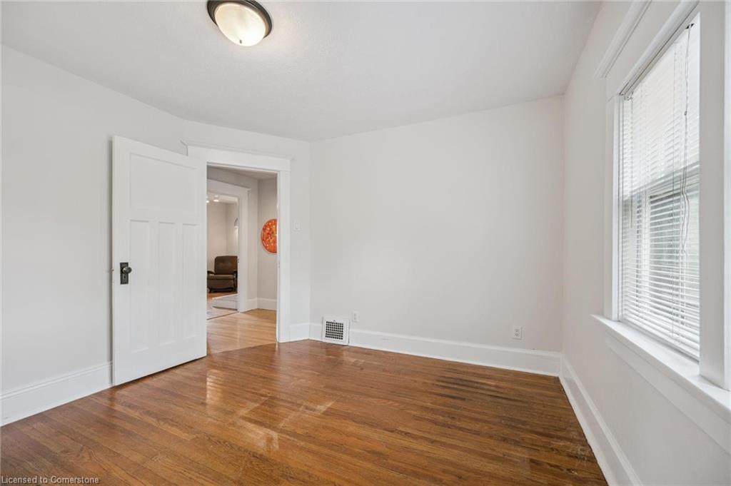 180 David Street Property Photo 21