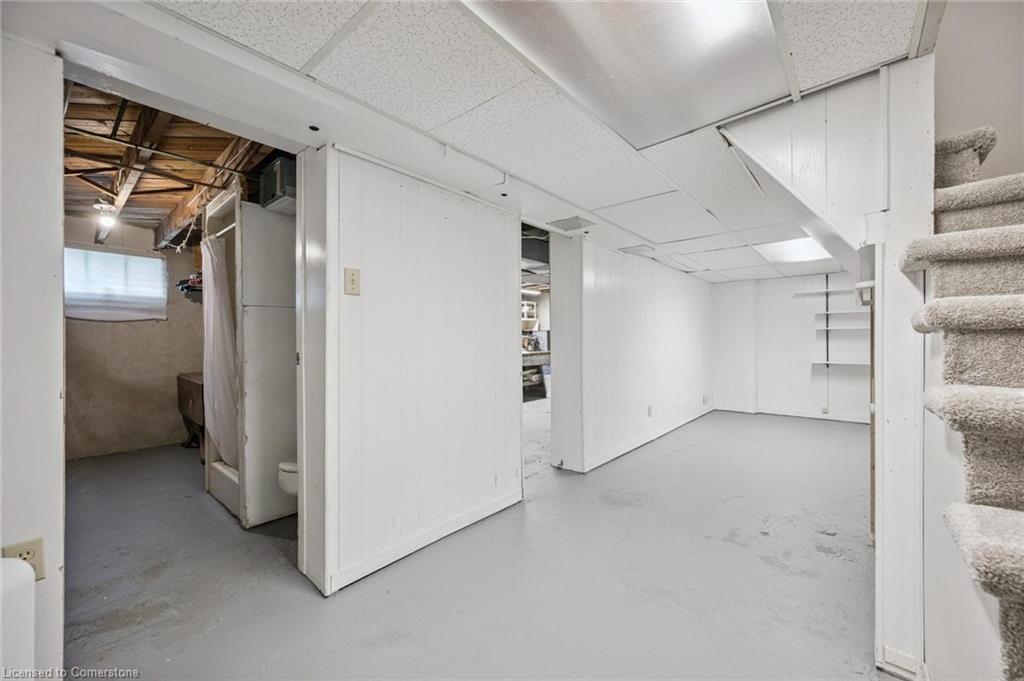 180 David Street Property Photo 28