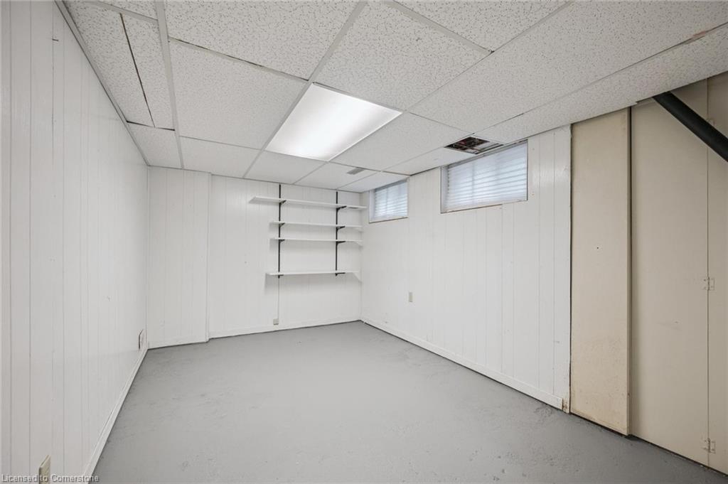 180 David Street Property Photo 29