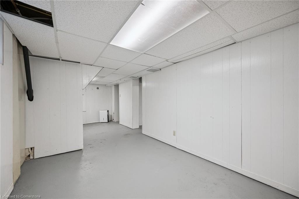 180 David Street Property Photo 30
