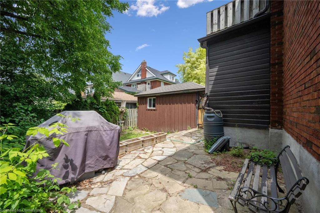 180 David Street Property Photo 33