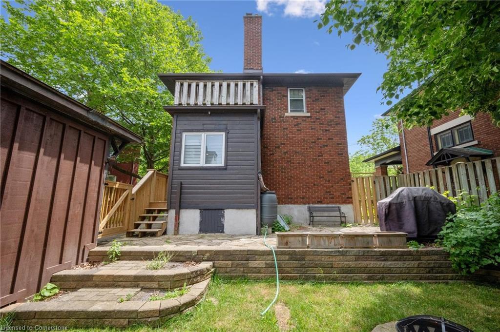 180 David Street Property Photo 37