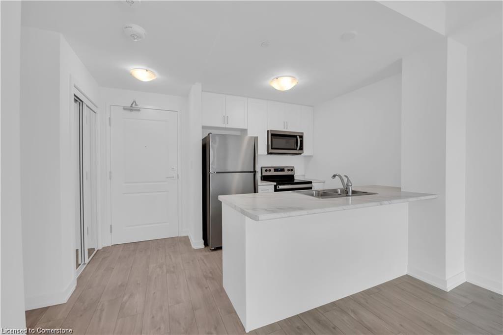 318-470 Dundas Street E Property Photo 1