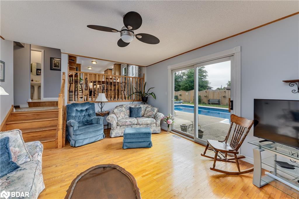 638 Norman Crescent Property Photo 18