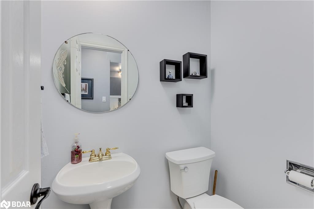 638 Norman Crescent Property Photo 19