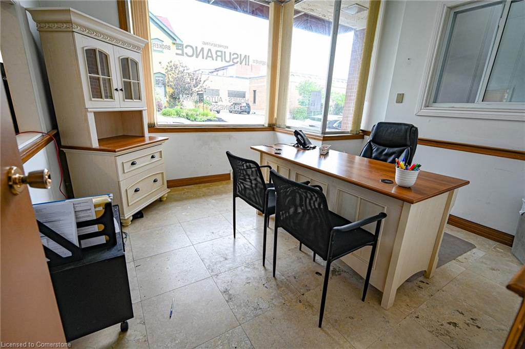 19 Ridout Street W Property Photo 12