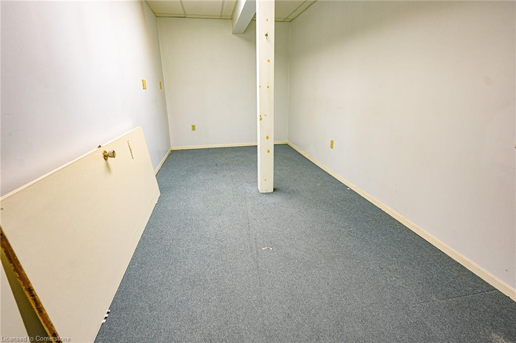 19 Ridout Street W Property Photo 23