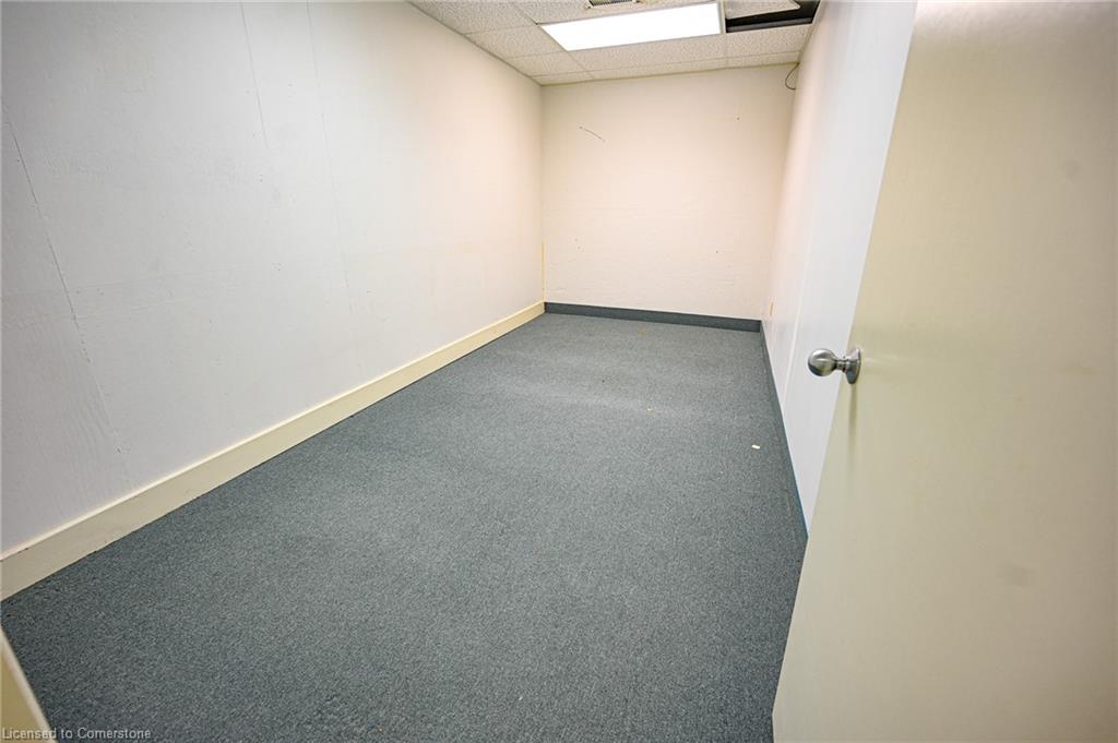 19 Ridout Street W Property Photo 24