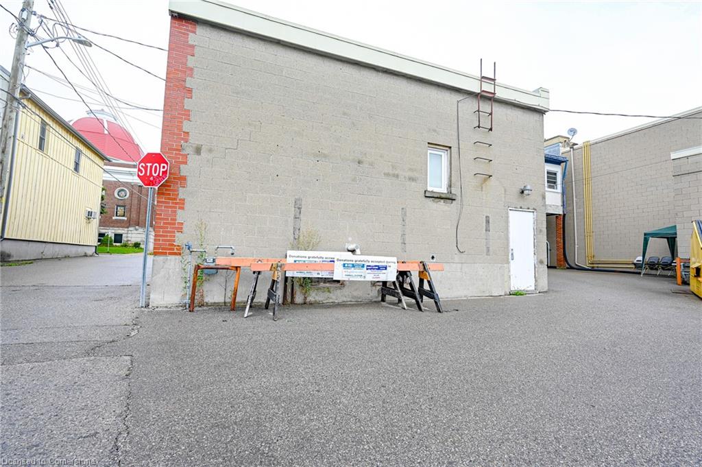 19 Ridout Street W Property Photo 28