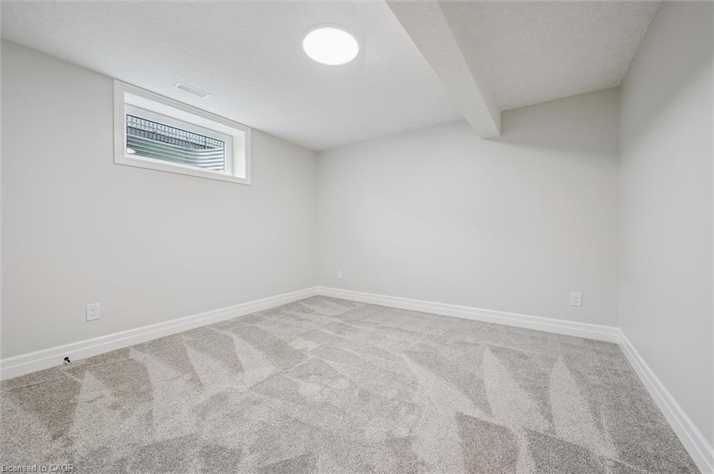 102 South Parkwood Boulevard Property Photo 27