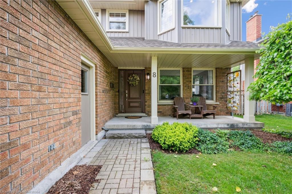 8 Youngman Drive Property Photo 5