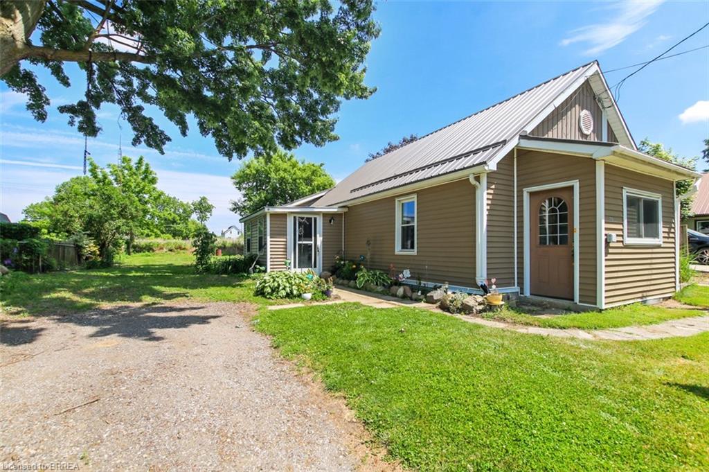 20 Adams Street Property Photo 3