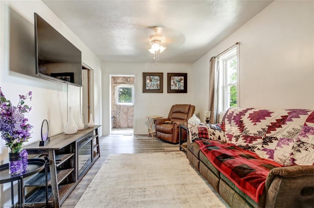 20 Adams Street Property Photo 9