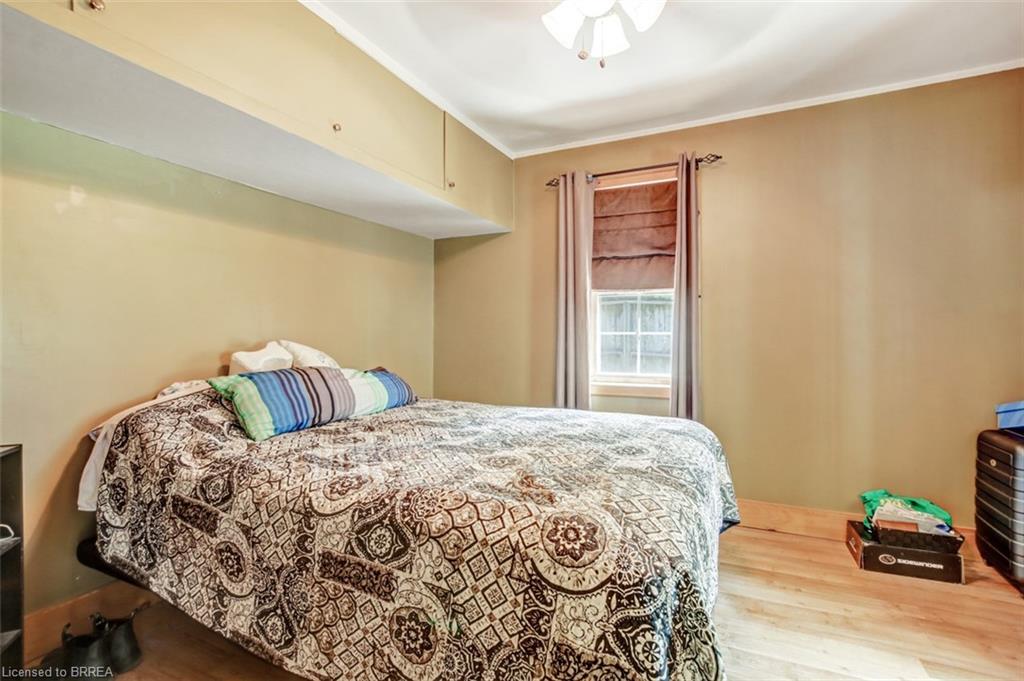 20 Adams Street Property Photo 10